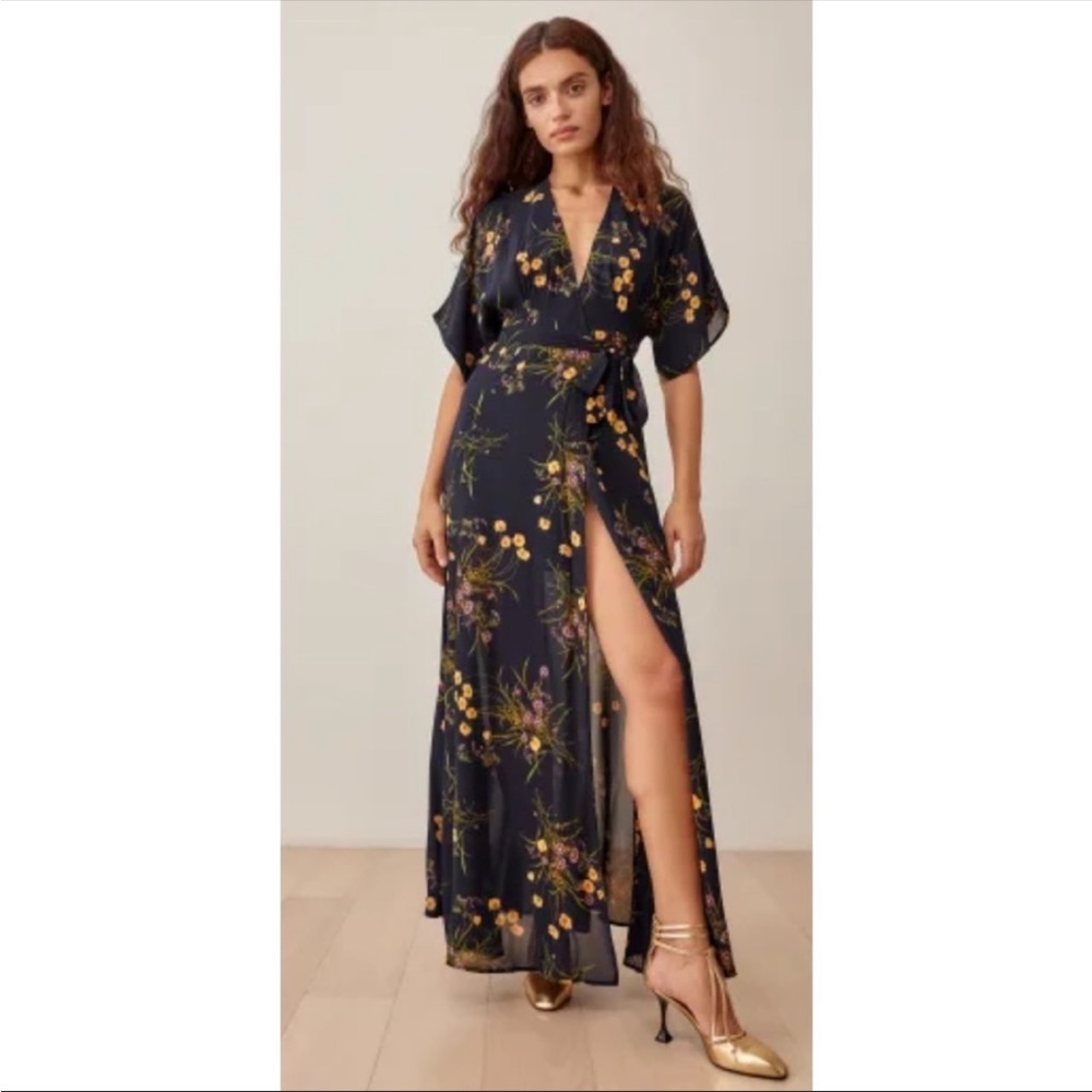 NWT Reformation Winslow Dress in Mademoiselle